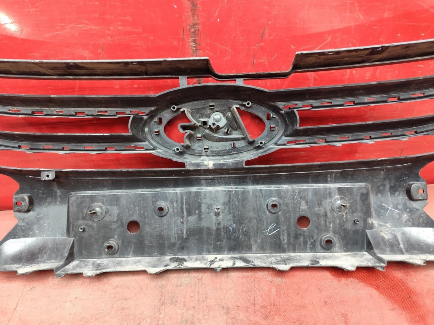 Решетка радиатора