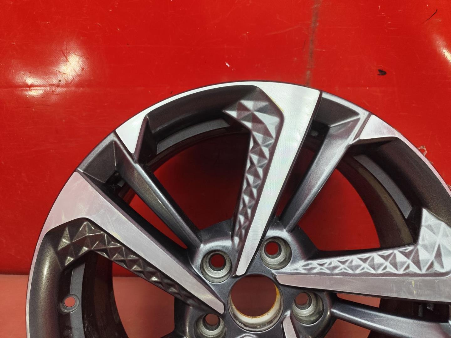 Диск колесный литой