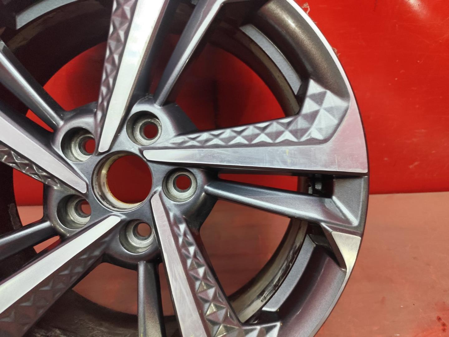 Диск колесный литой