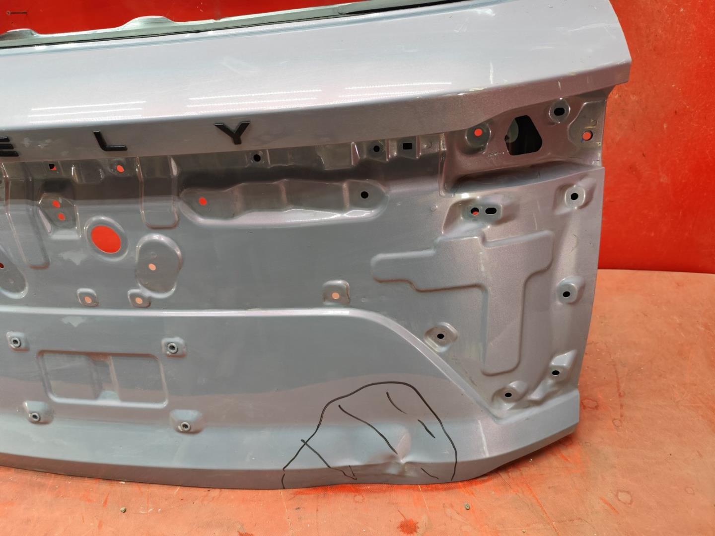 Крышка багажника