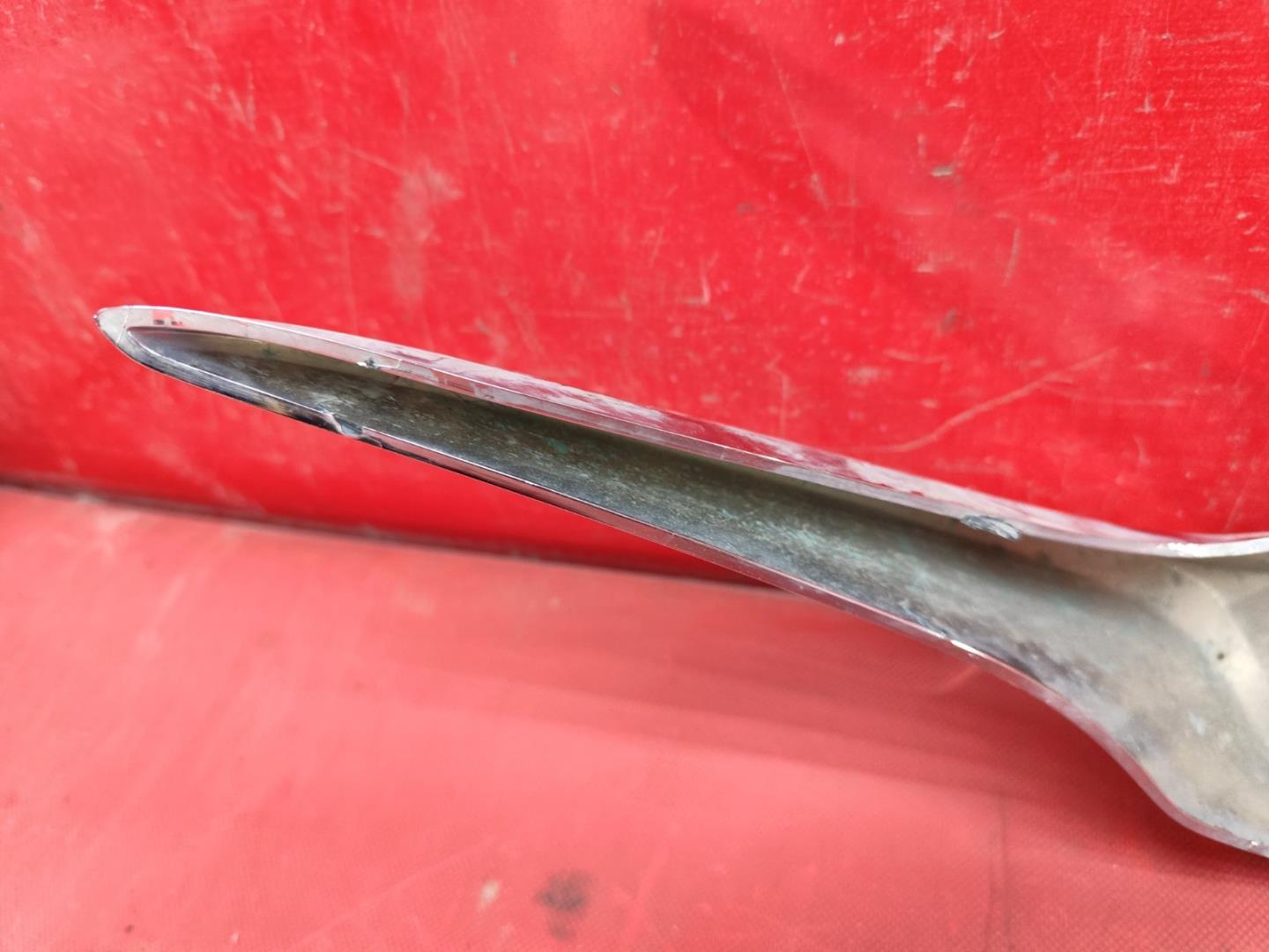 Накладка на решетку радиатора