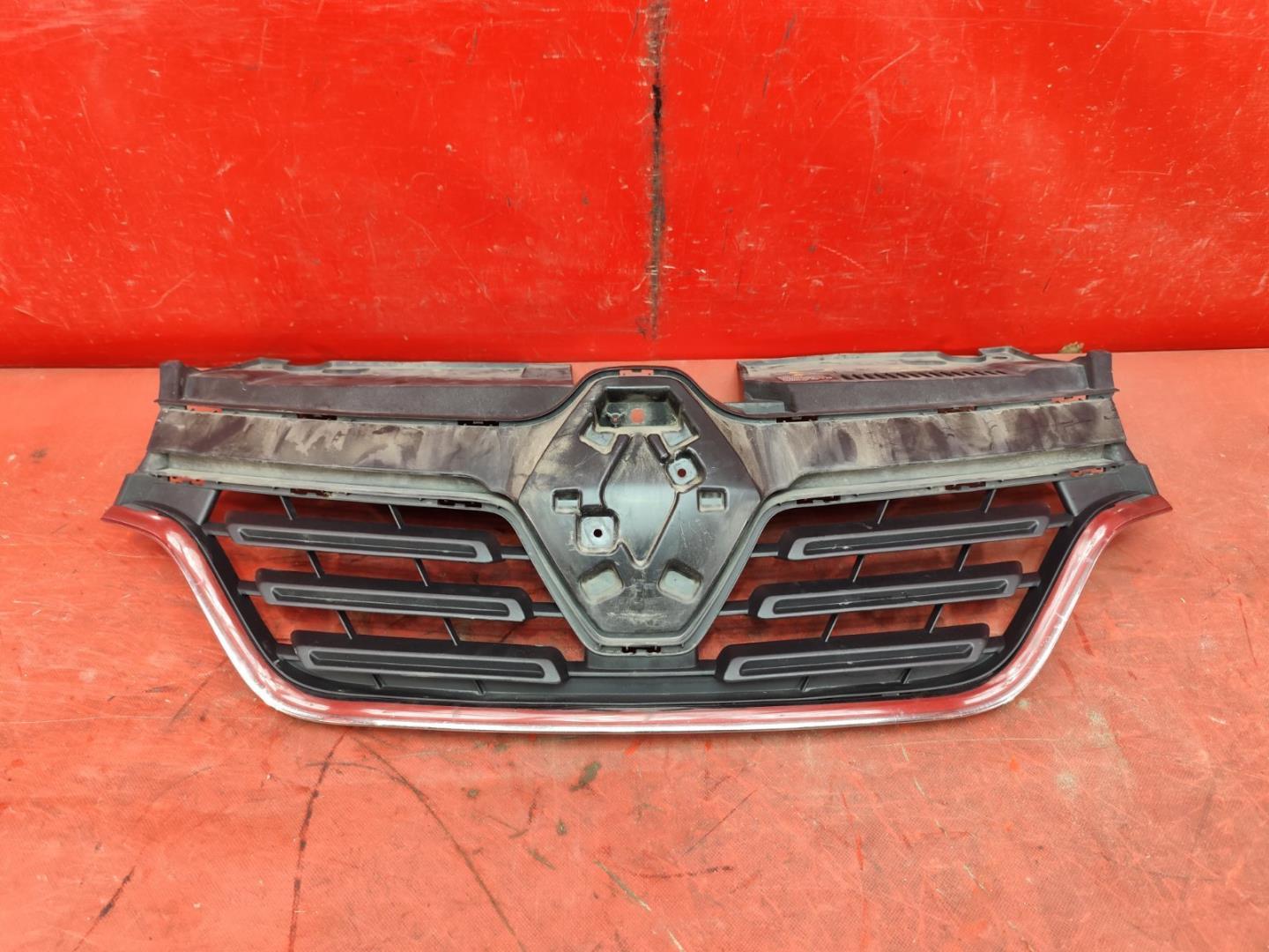 Решетка радиатора