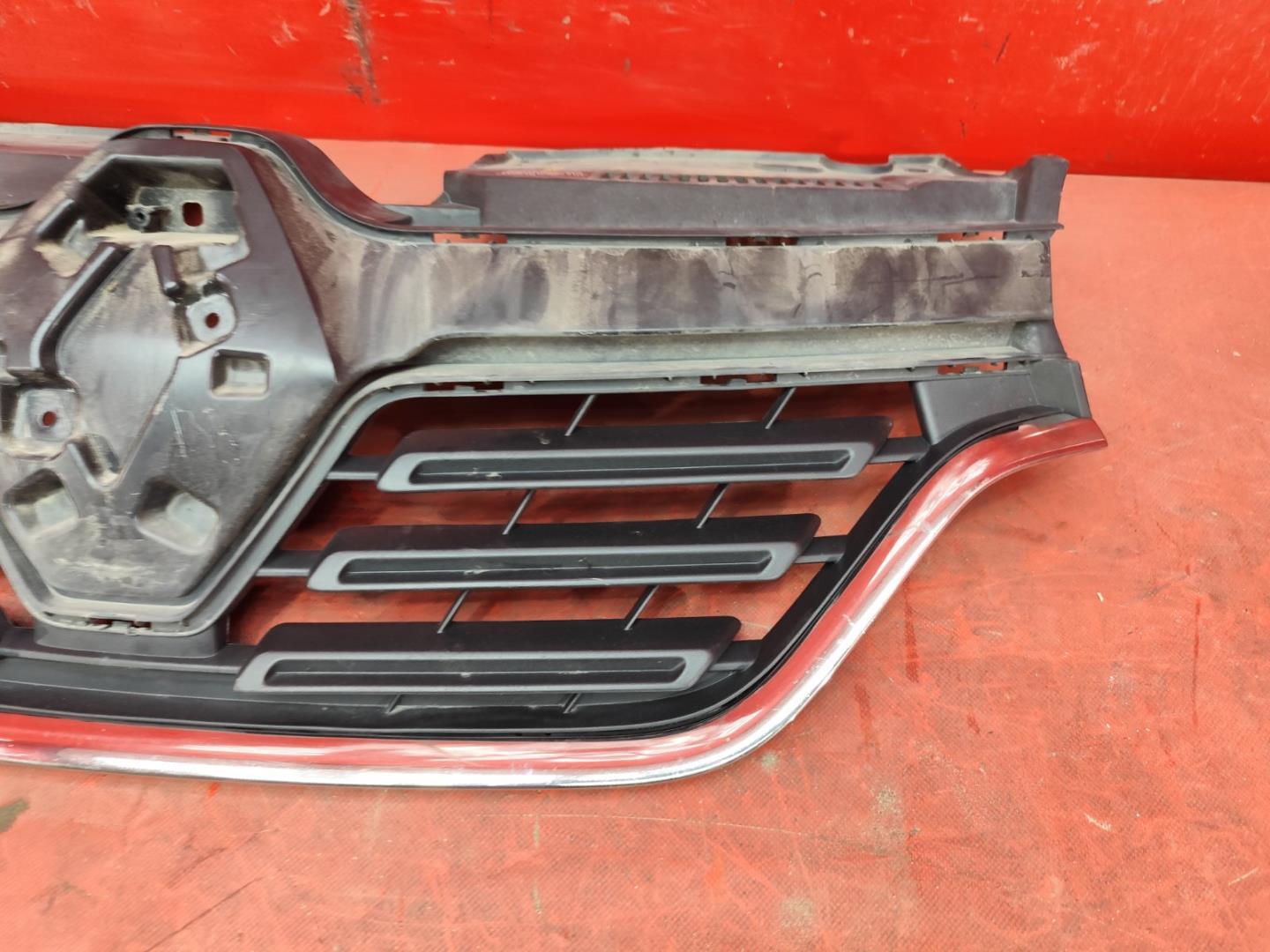 Решетка радиатора