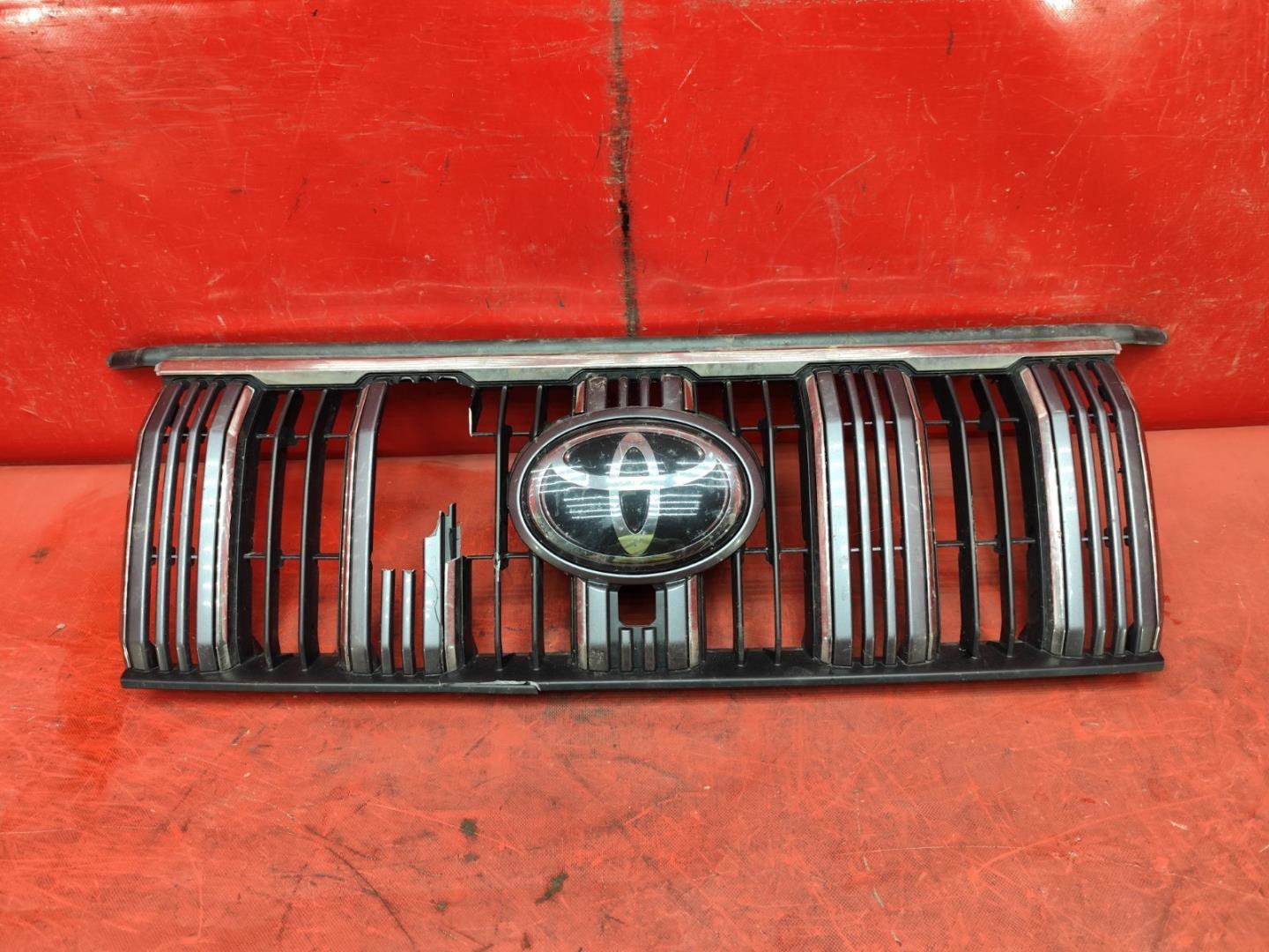 Решетка радиатора