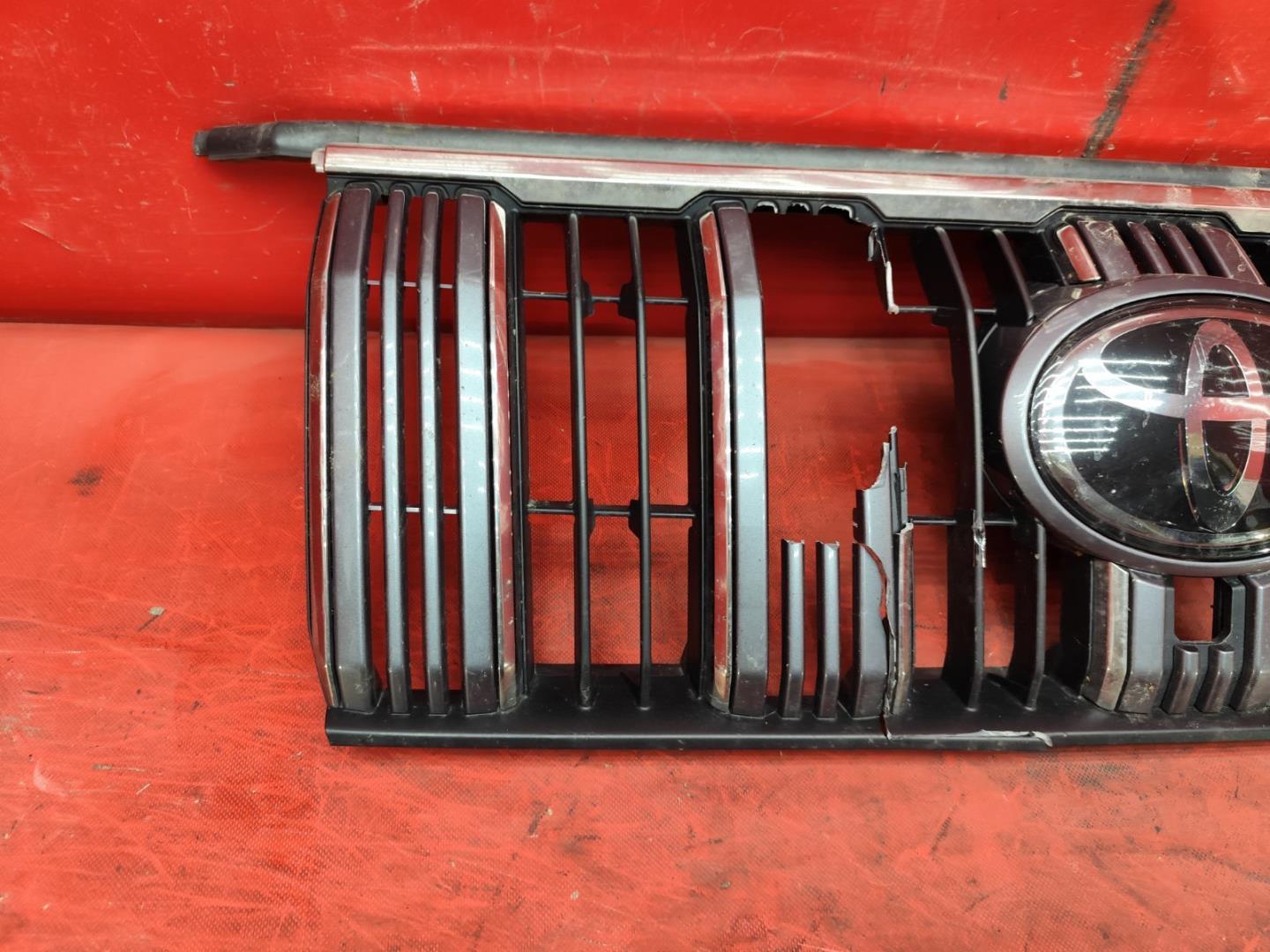 Решетка радиатора