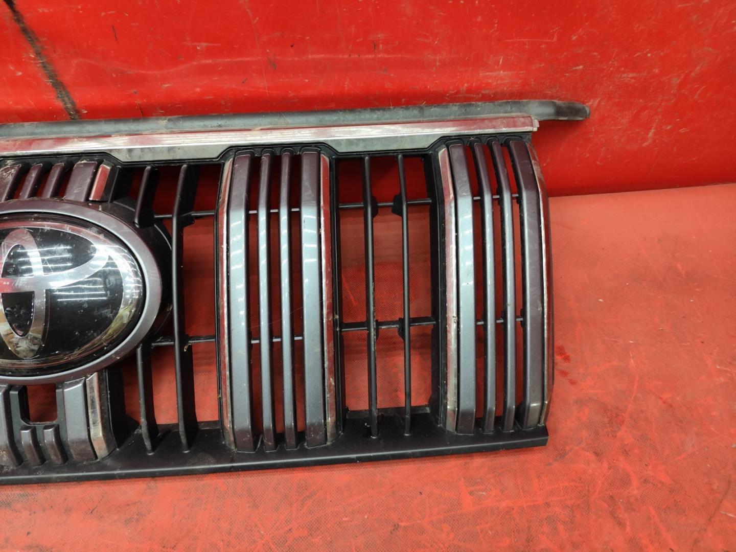 Решетка радиатора