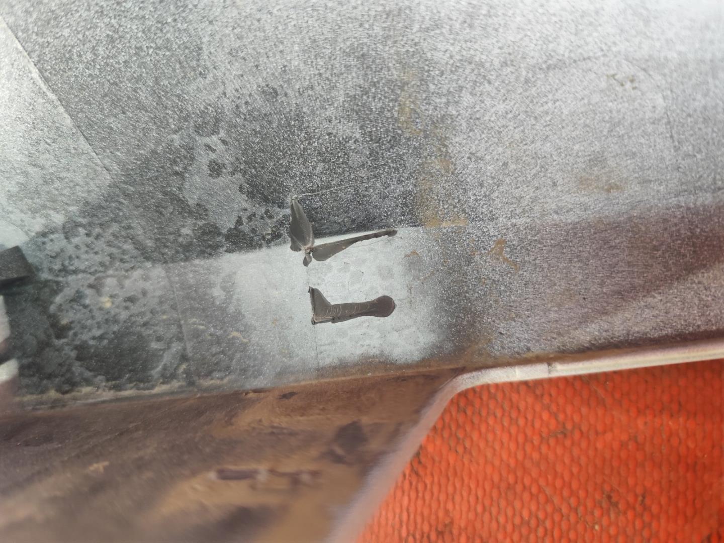 Накладка крышки багажника