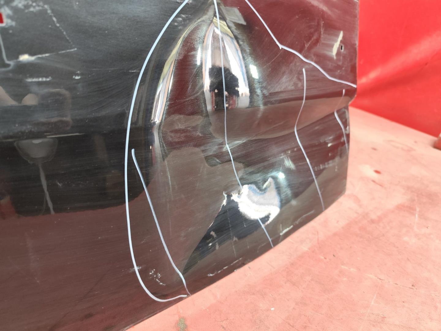 Дверь багажника