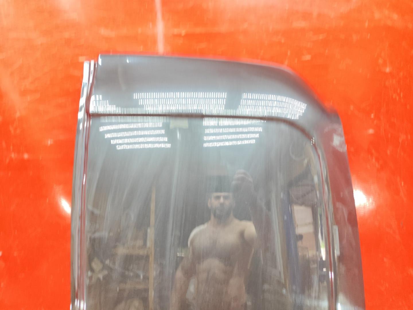 Дверь багажника