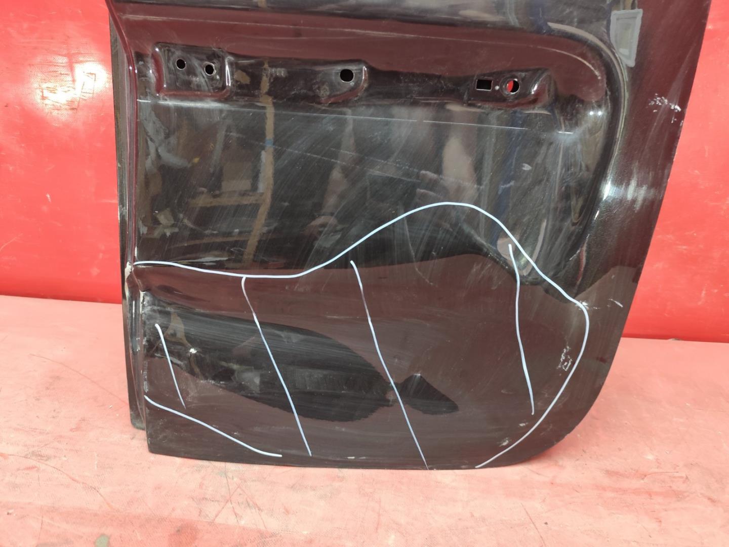 Дверь багажника