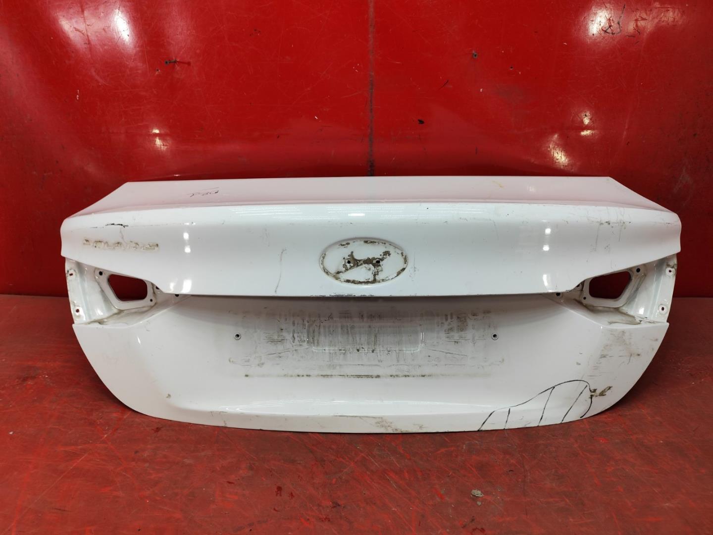 Крышка багажника