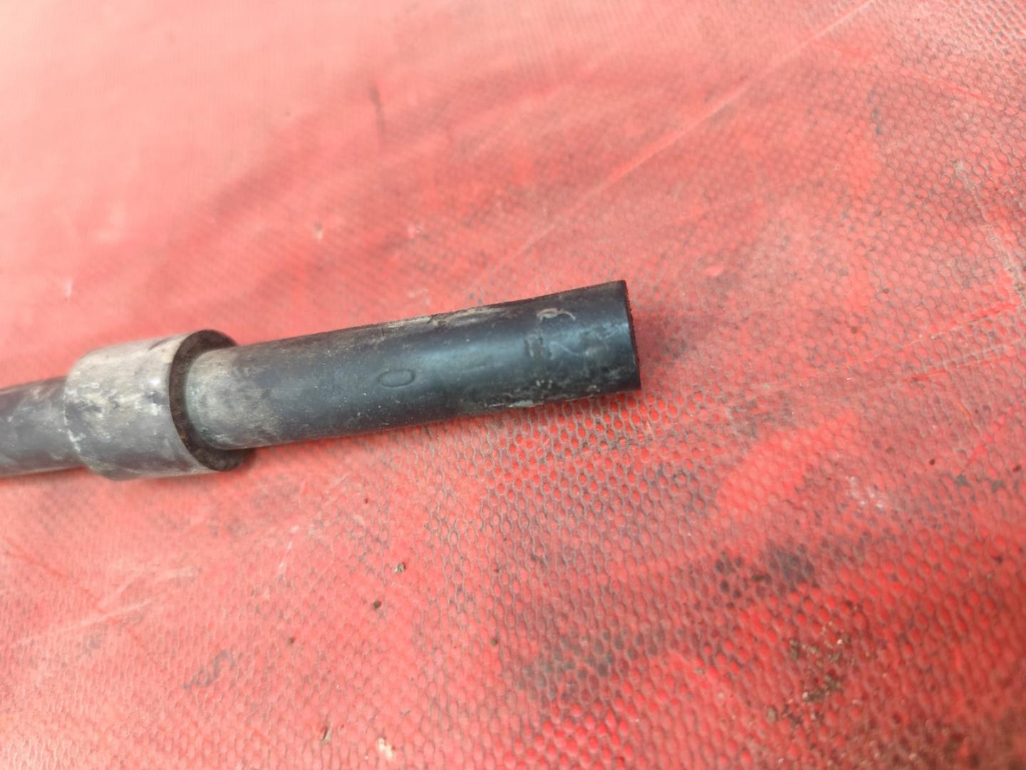 Трубка отопителя