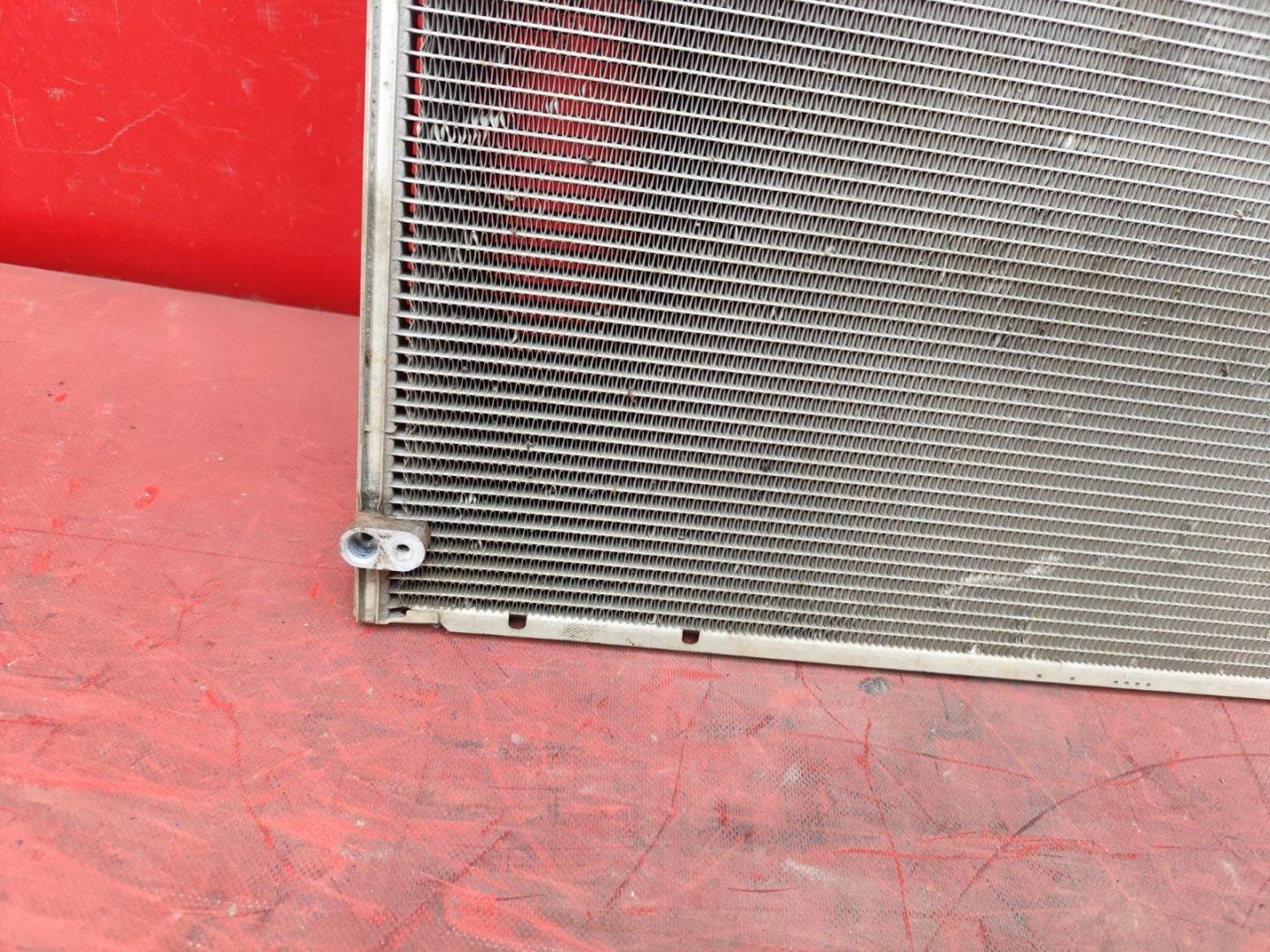 Радиатор кондиционера / конденсер