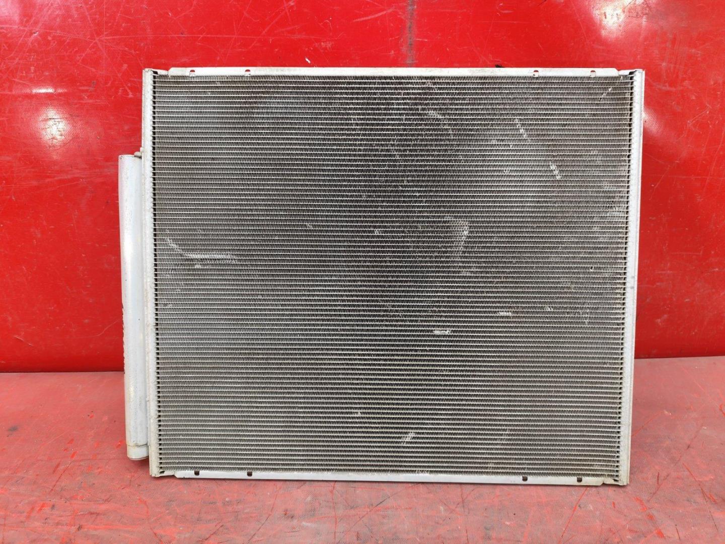 Радиатор кондиционера / конденсер