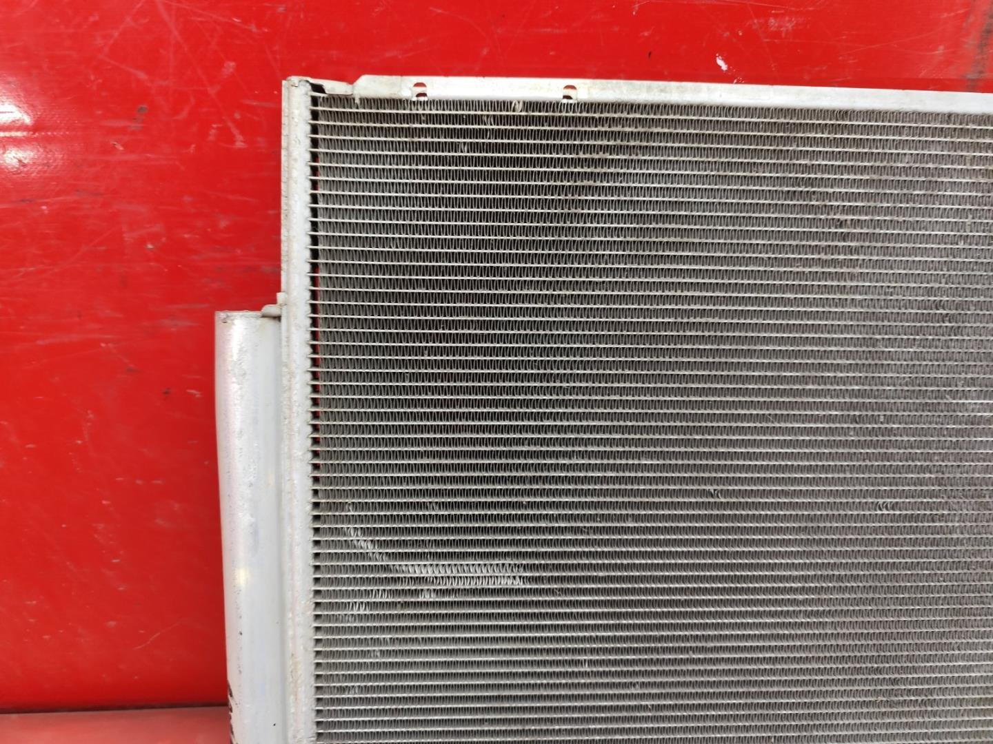 Радиатор кондиционера / конденсер