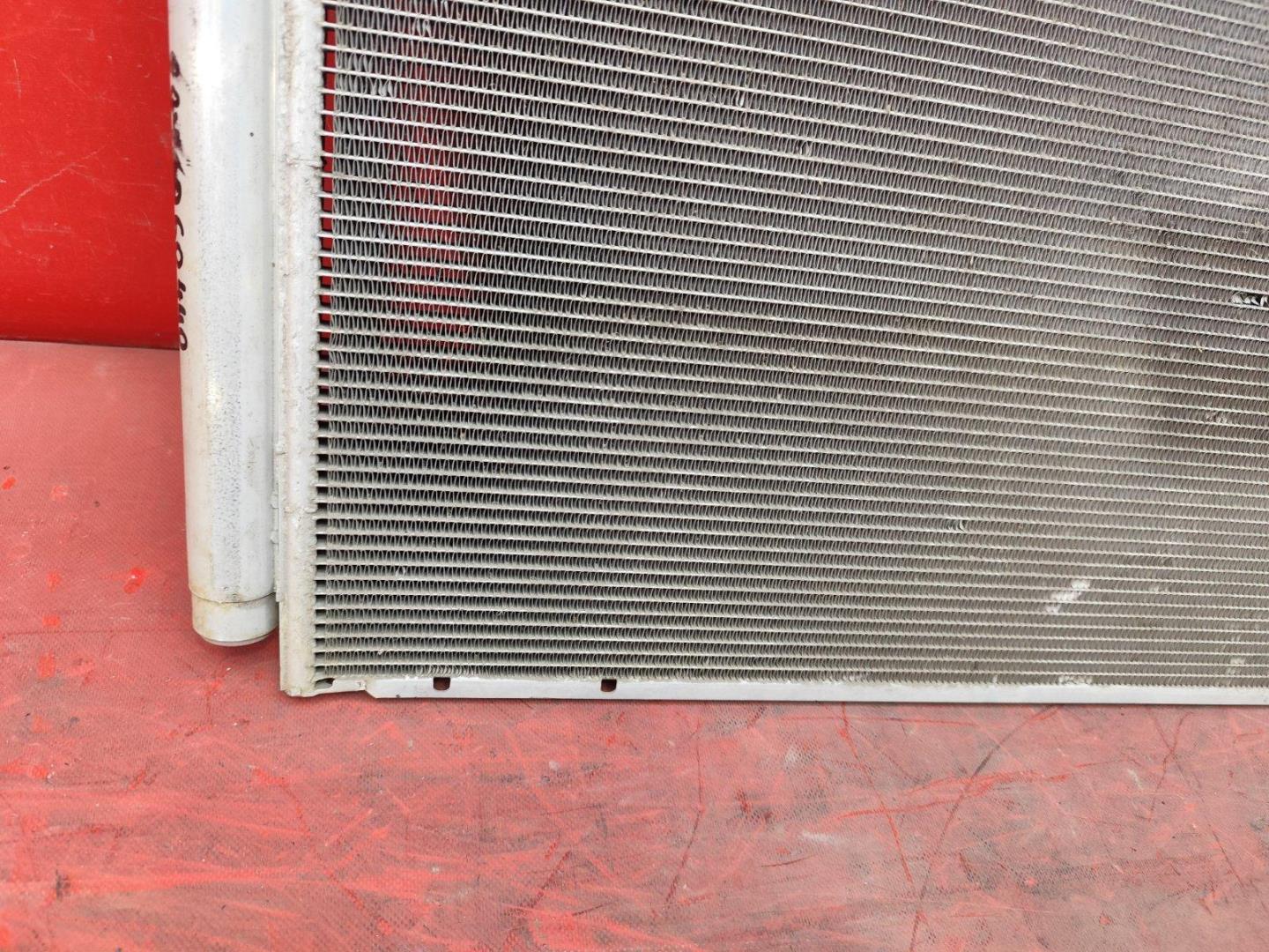 Радиатор кондиционера / конденсер