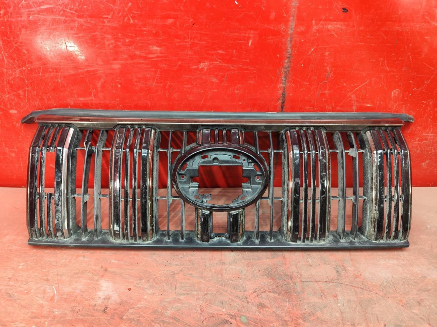 Решетка радиатора