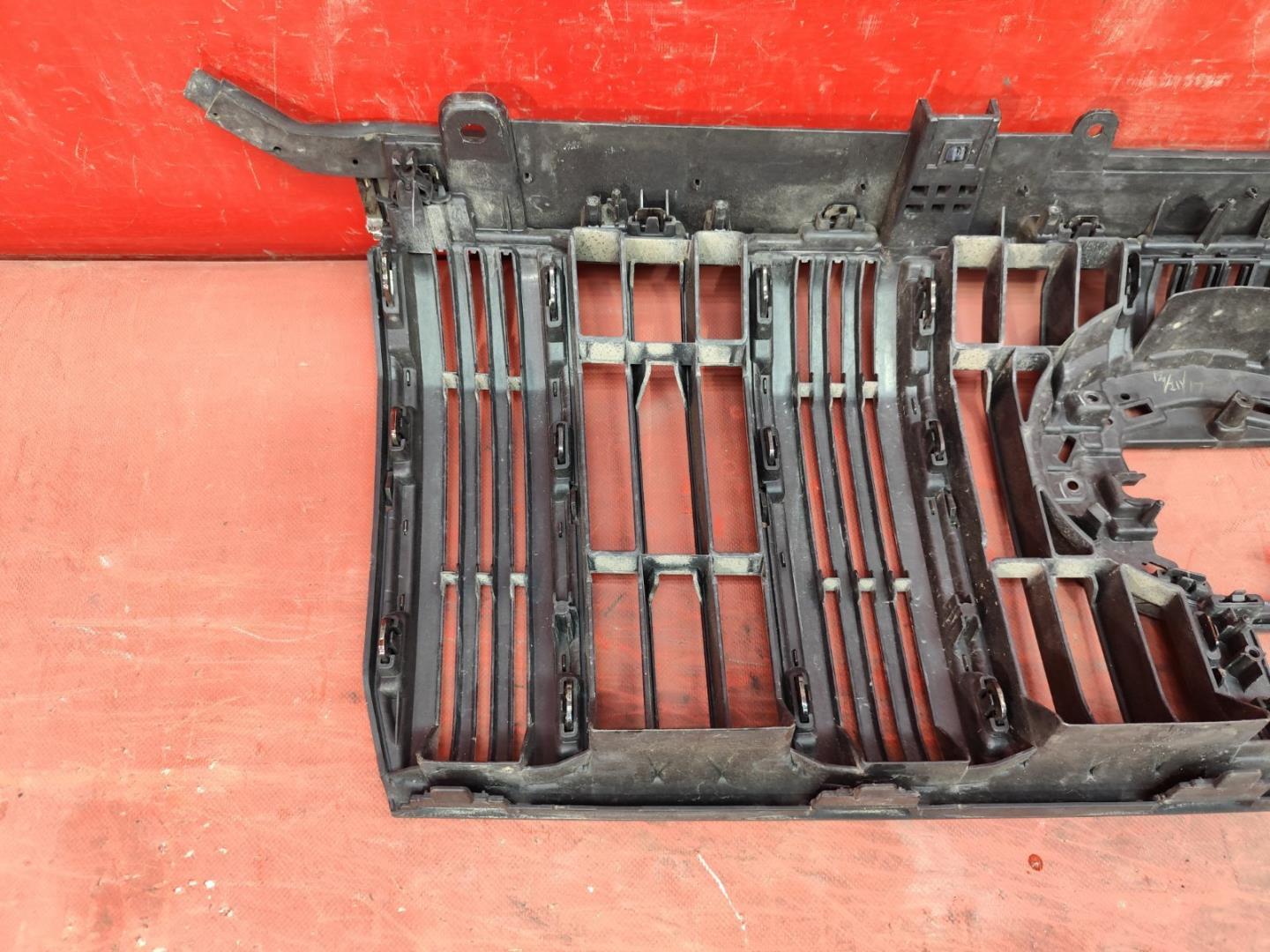 Решетка радиатора