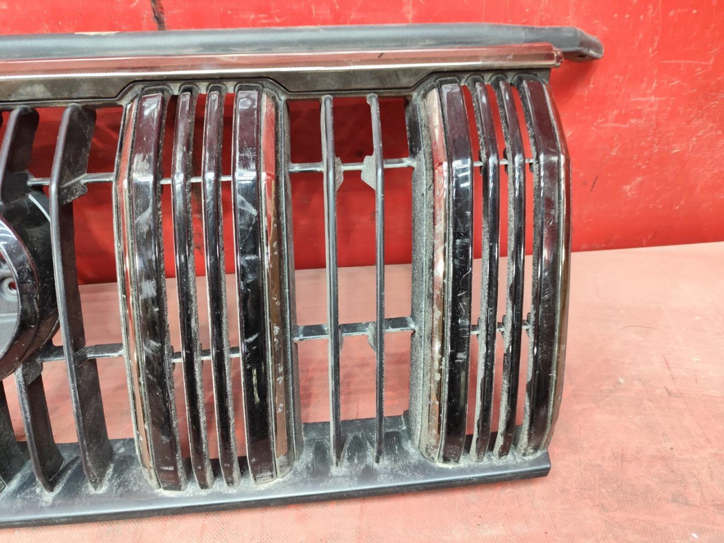 Решетка радиатора