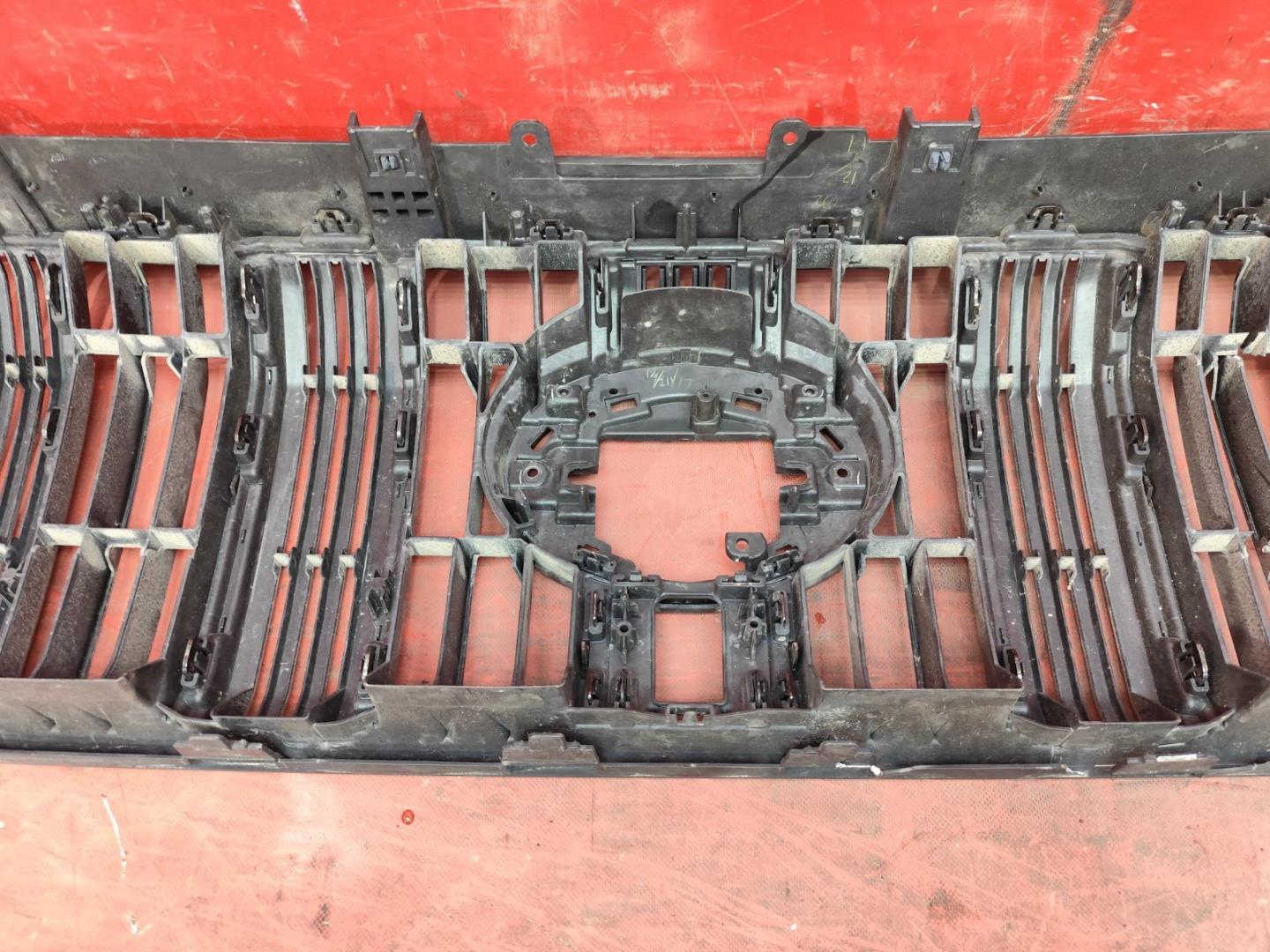 Решетка радиатора