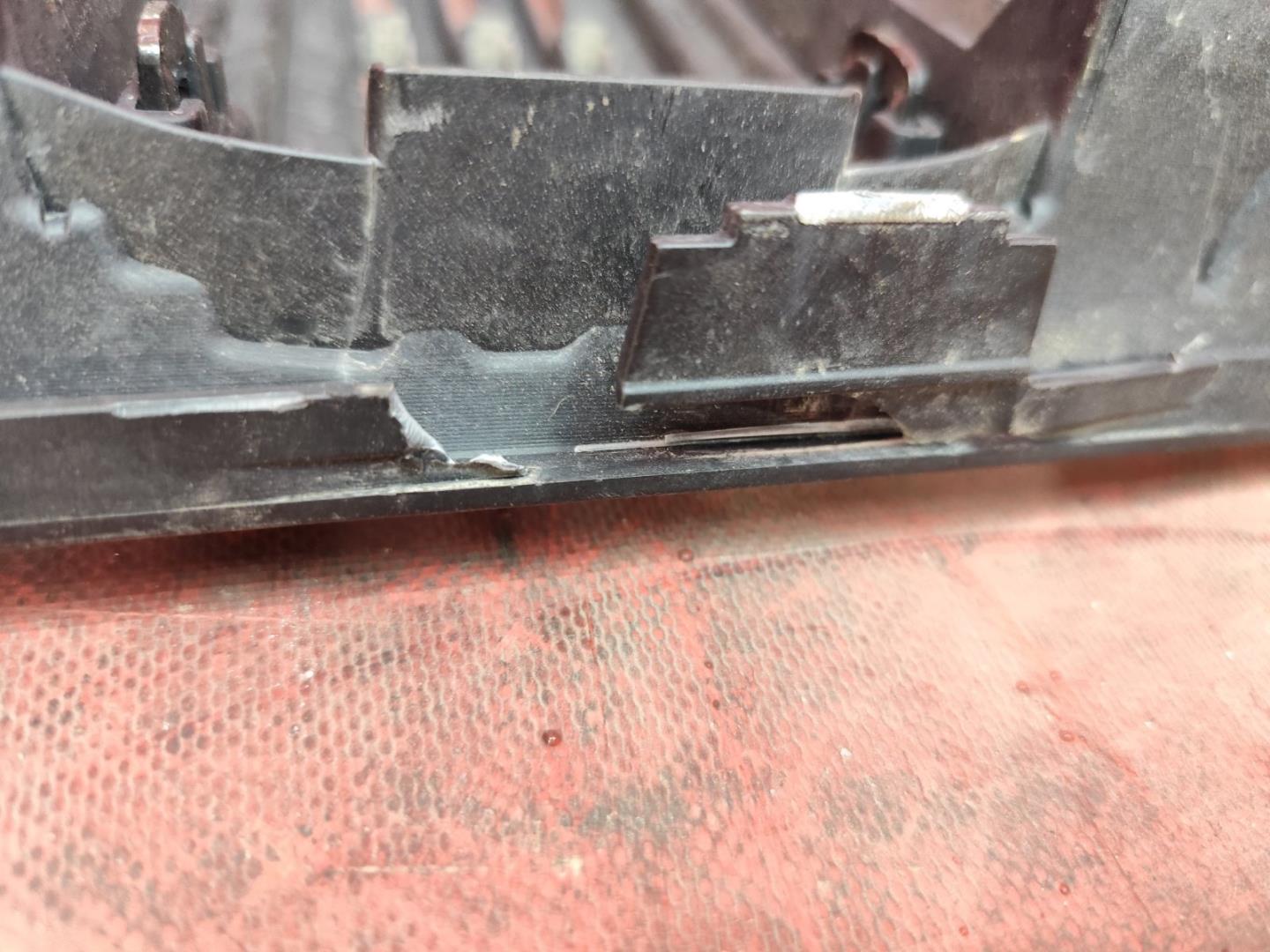 Решетка радиатора