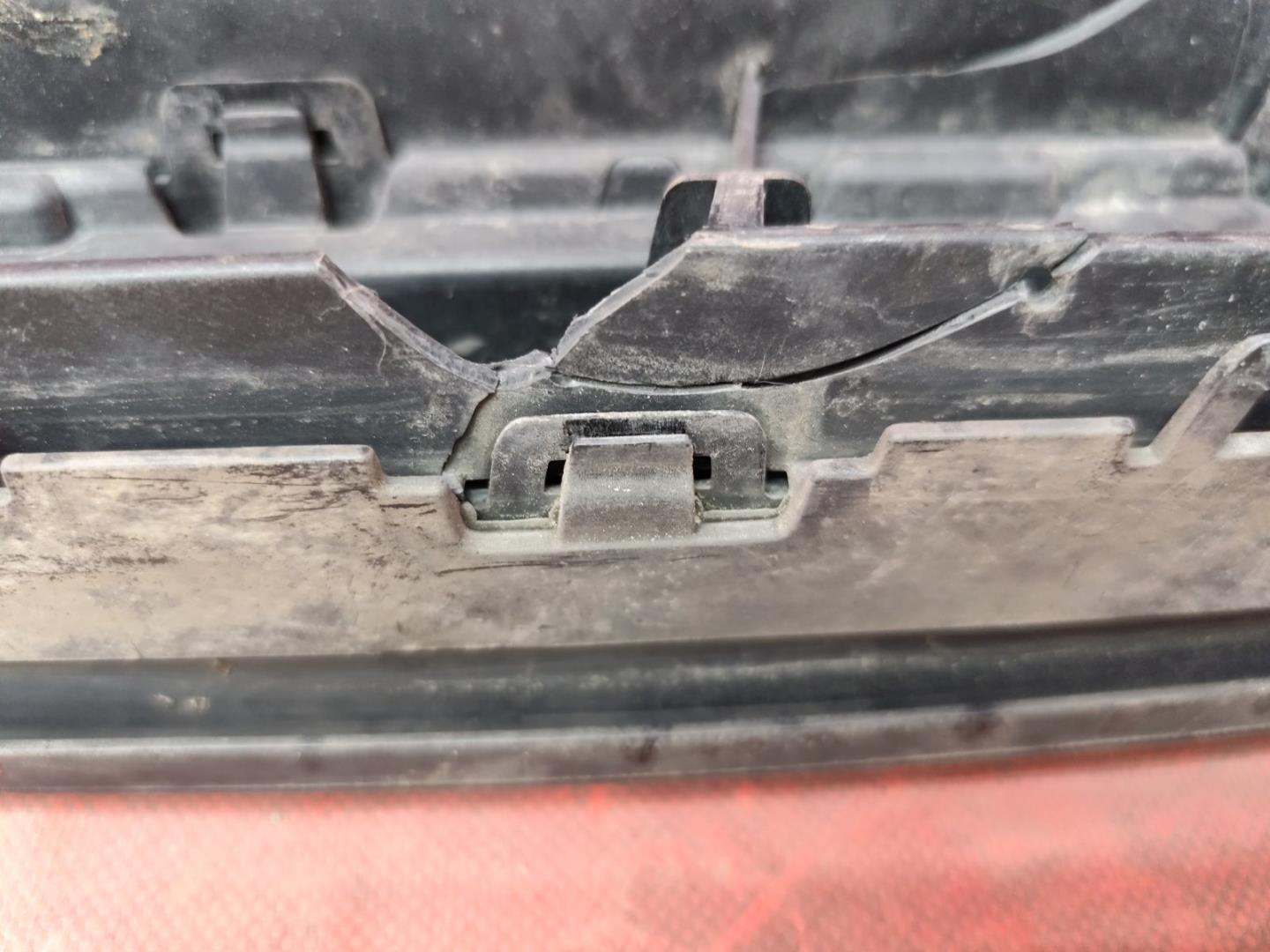 Решетка радиатора