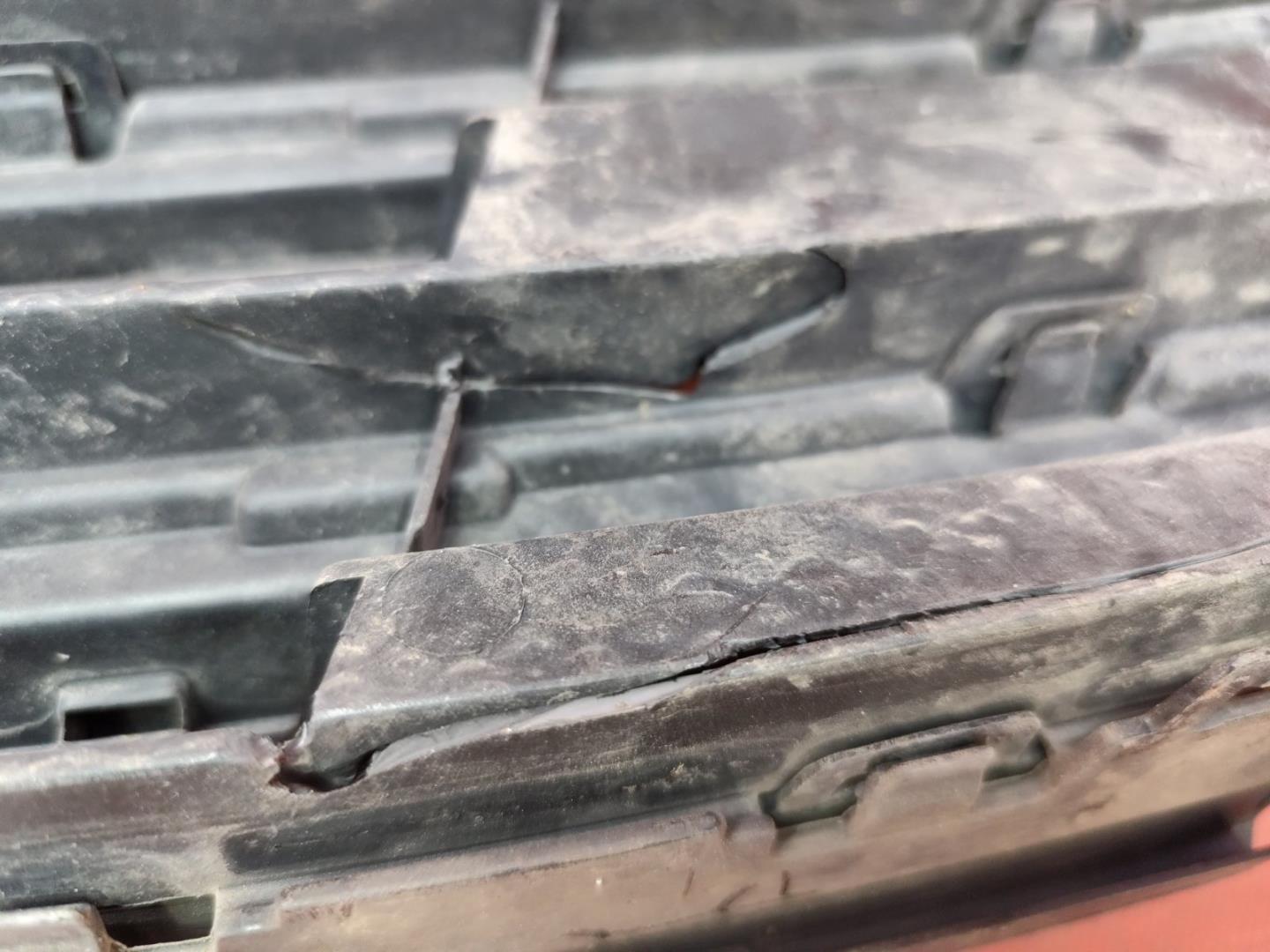 Решетка радиатора