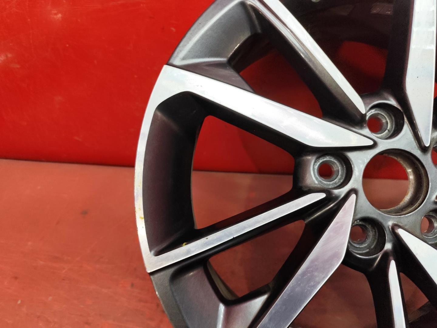 Диск колесный литой