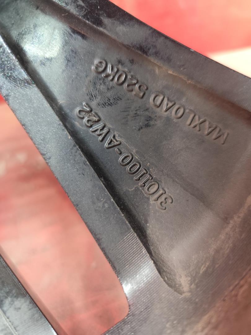 Диск колесный литой легкий сплав