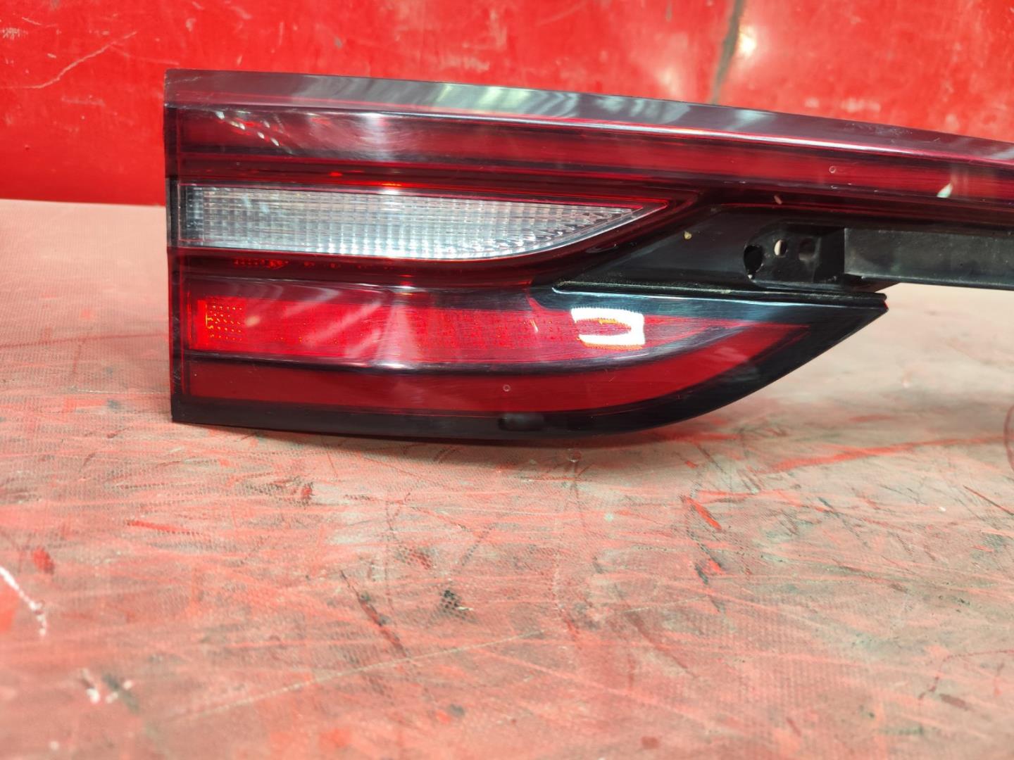 Фонарь задний