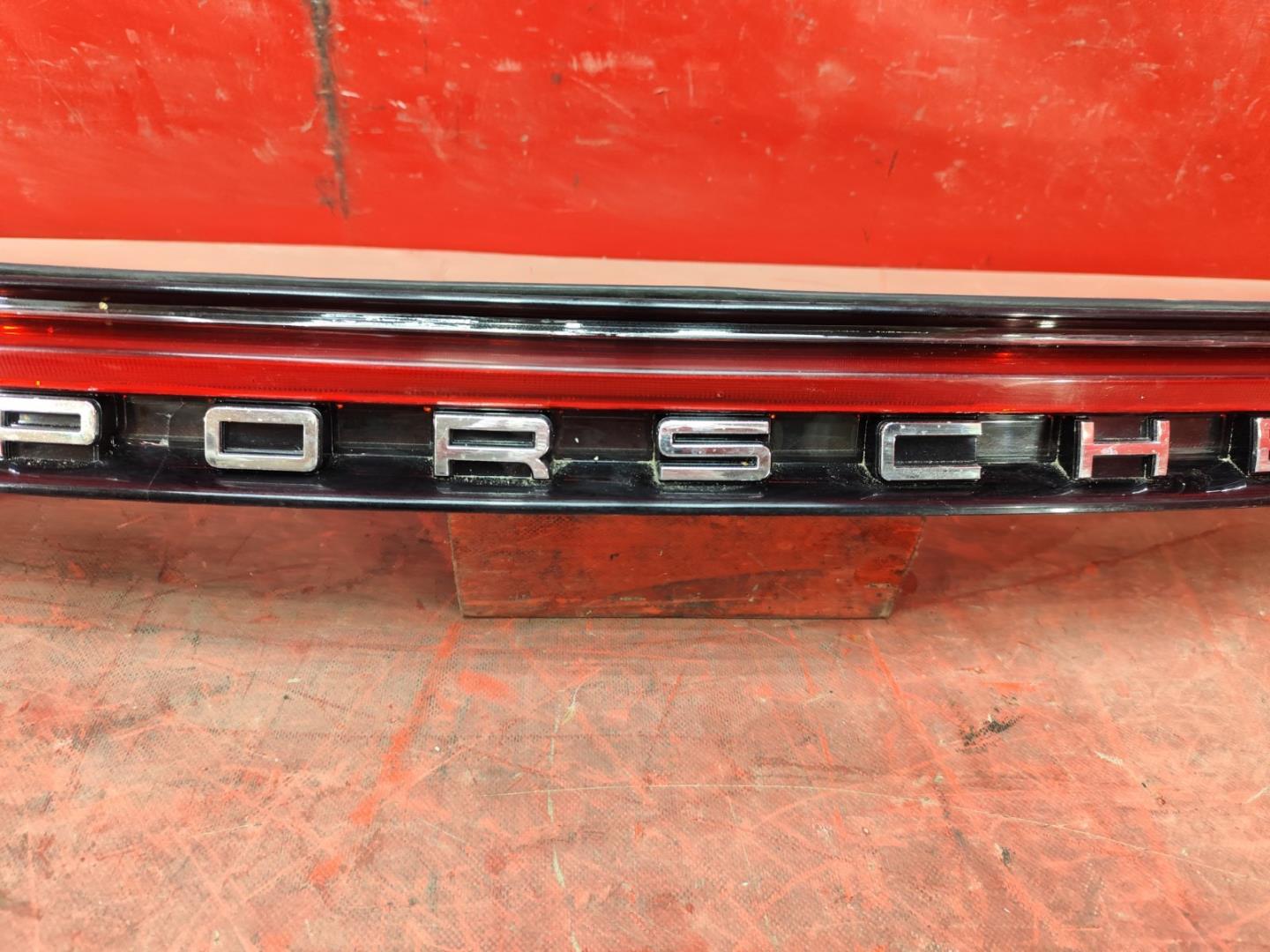 Фонарь задний