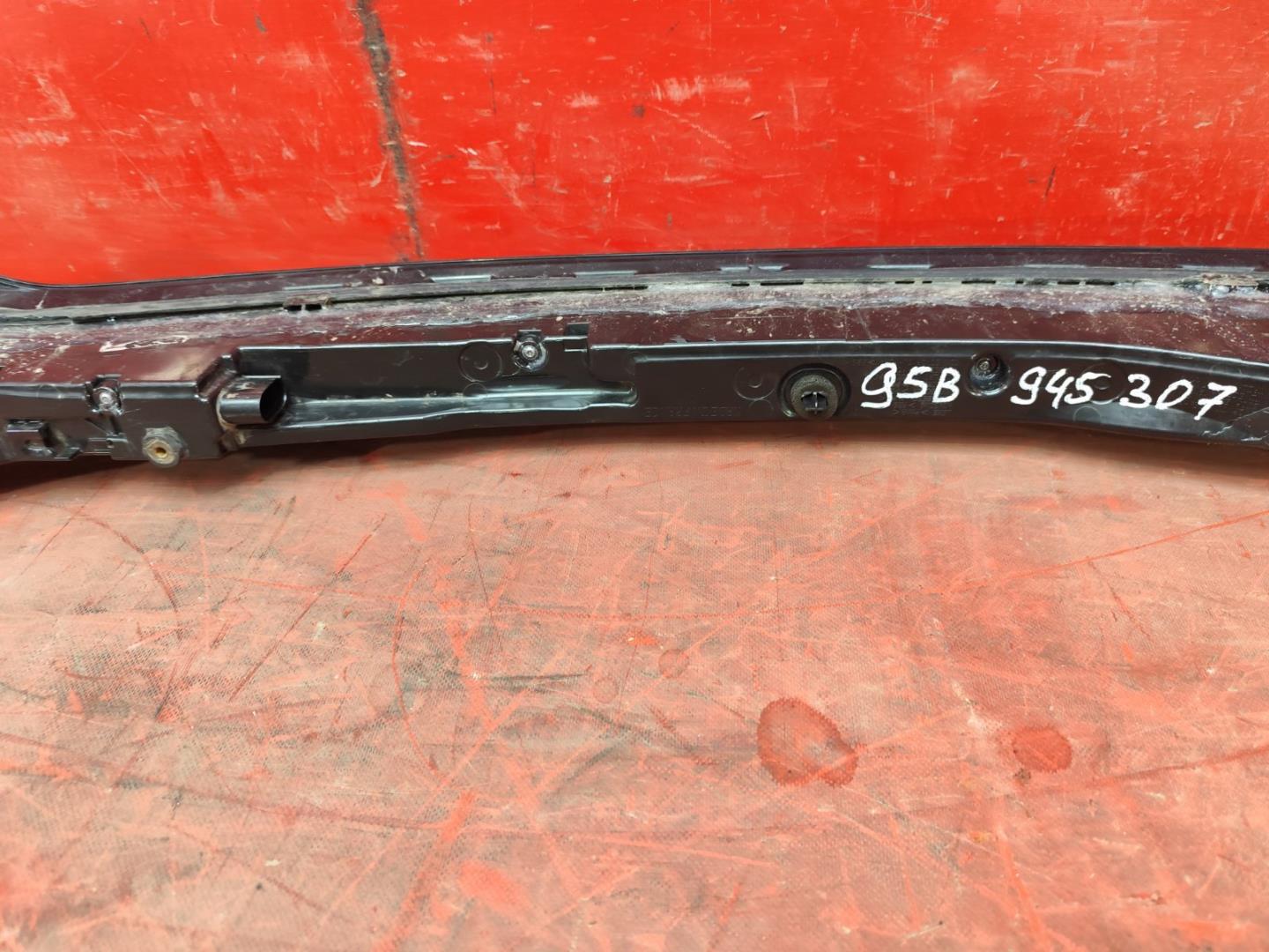 Фонарь задний