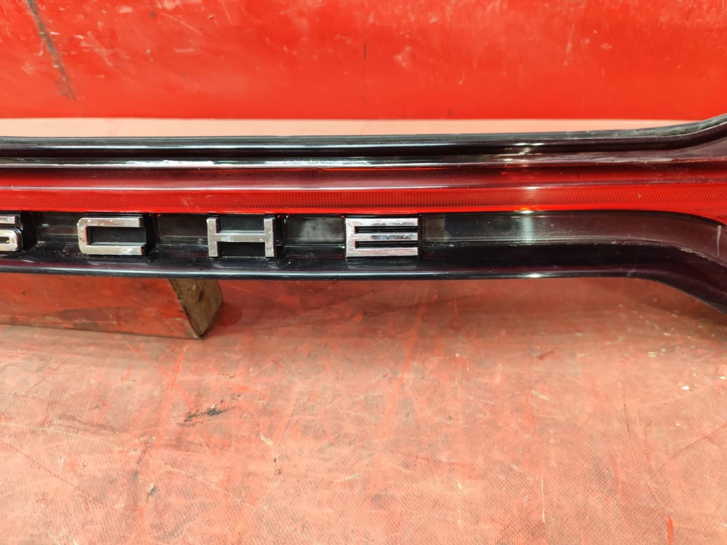 Фонарь задний