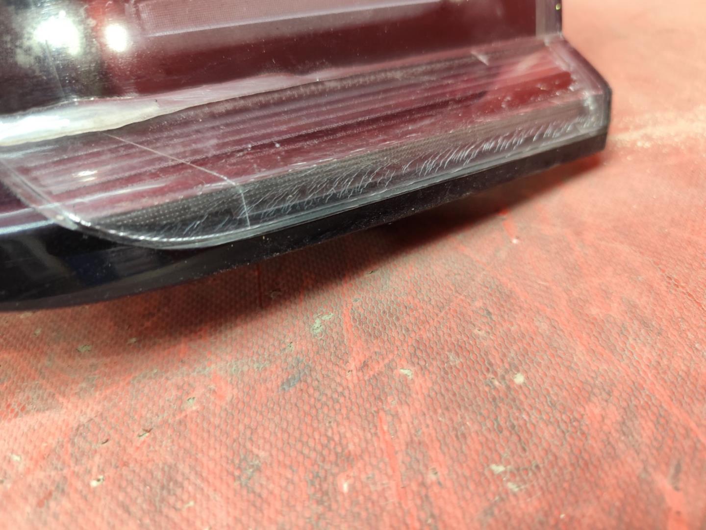 Фонарь задний