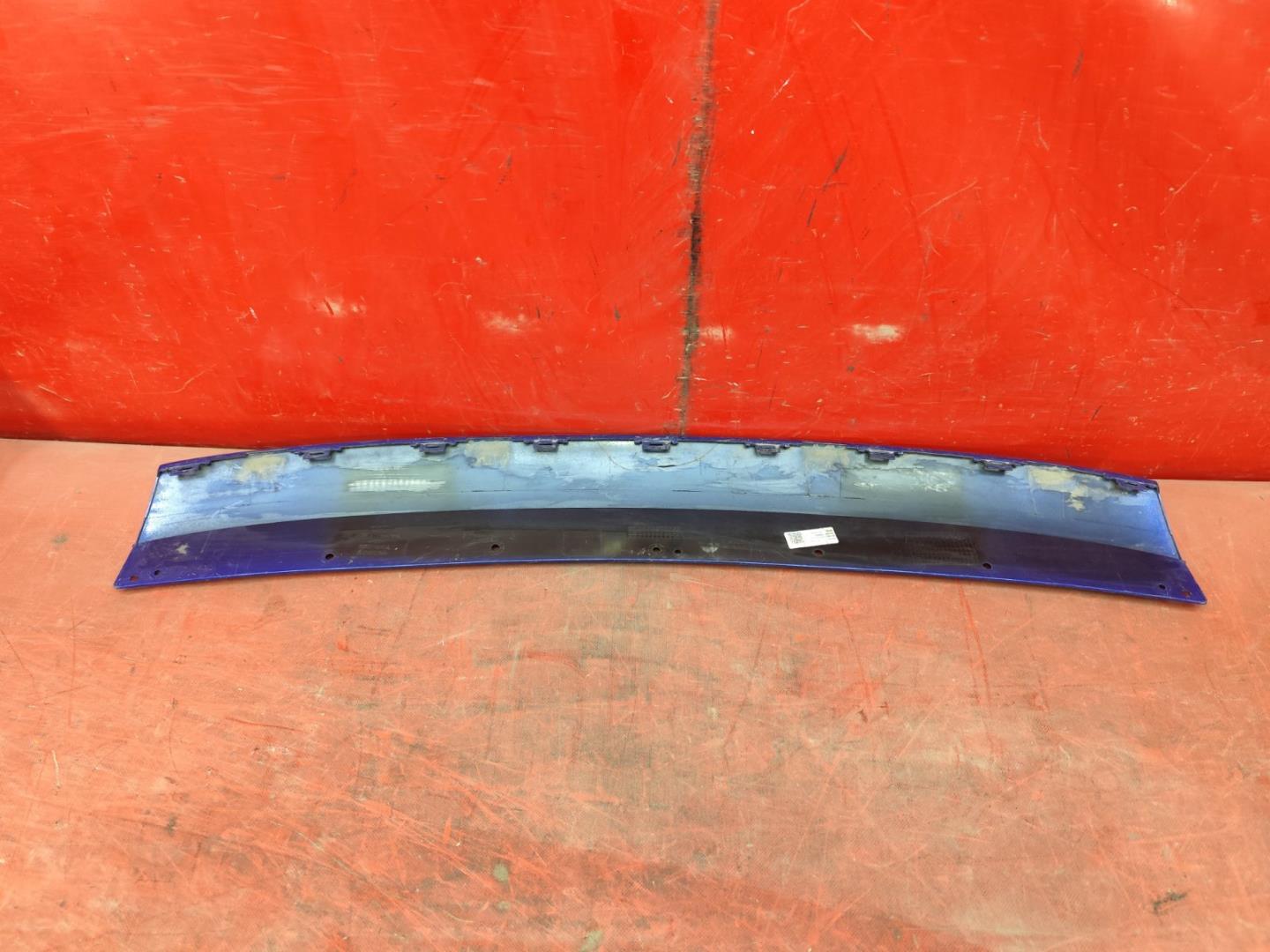 Накладка на решетку радиатора