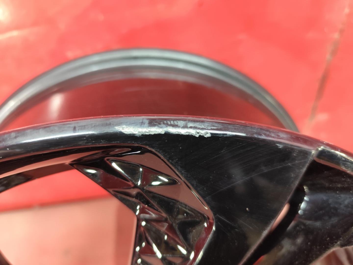 Диск колесный литой легкий сплав