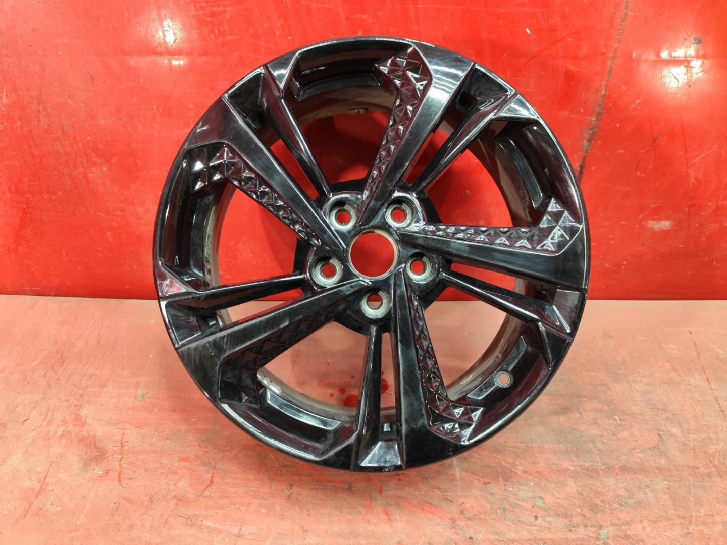 Диск колесный литой легкий сплав