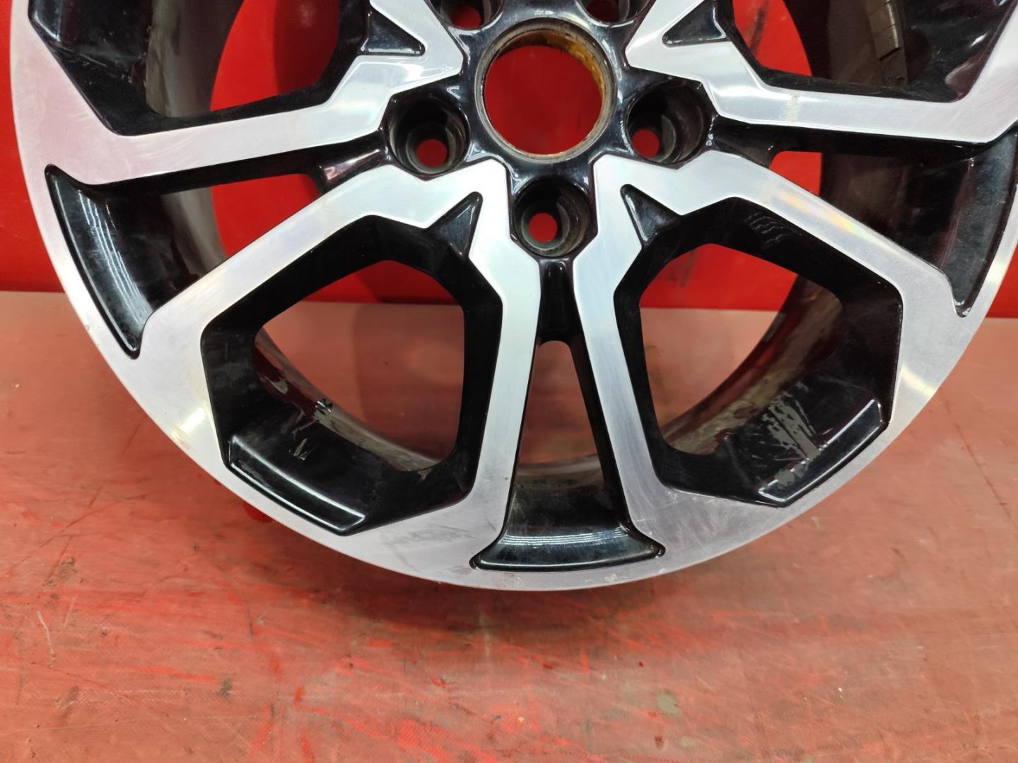 Диск колесный литой