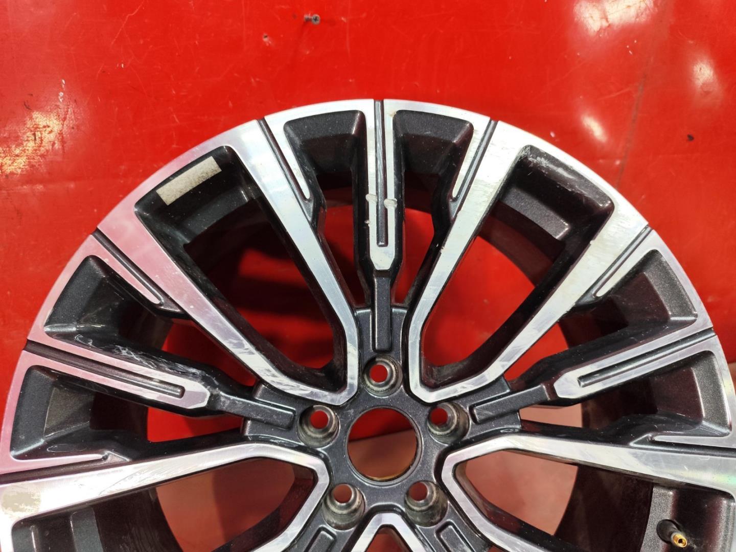 Диск колесный литой легкий сплав