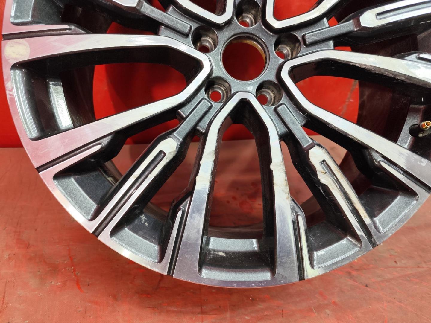 Диск колесный литой легкий сплав