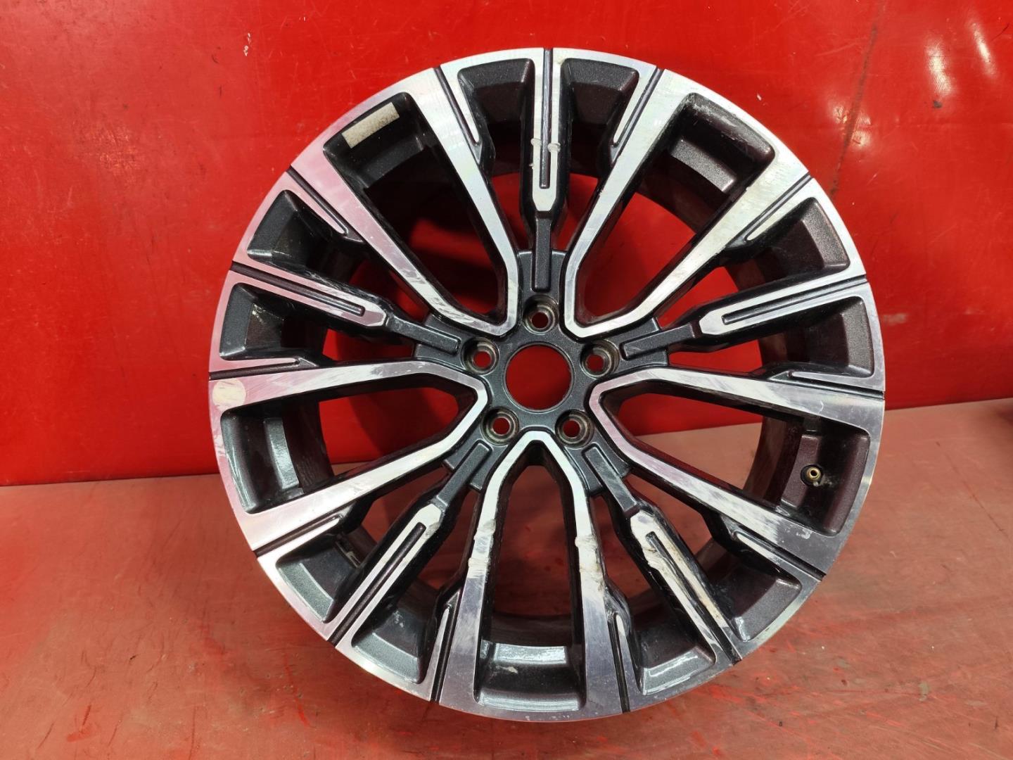 Диск колесный литой легкий сплав