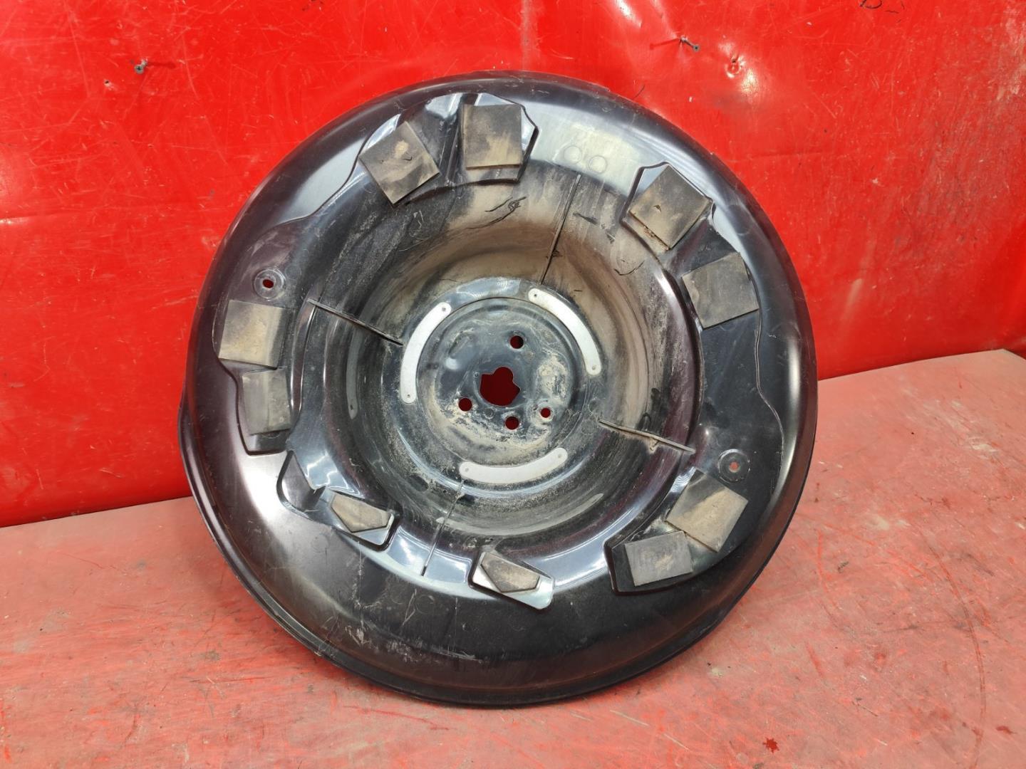 Чехол запасного колеса