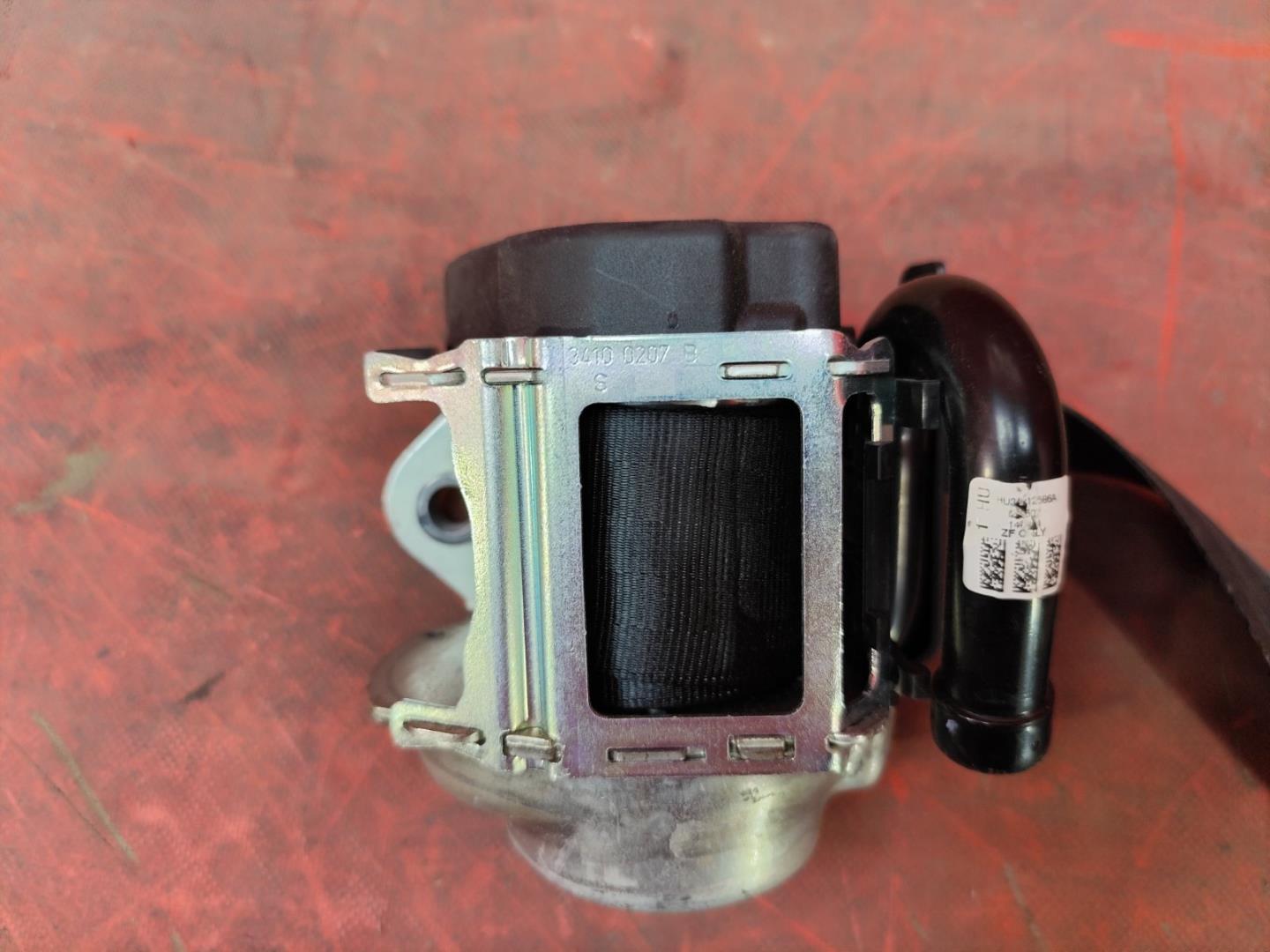 Ремень безопасности