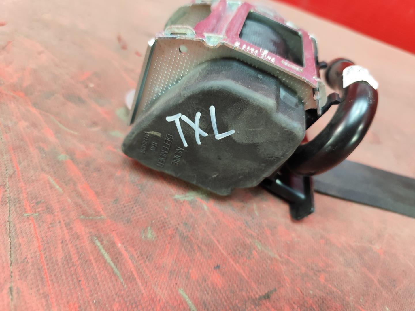 Ремень безопасности