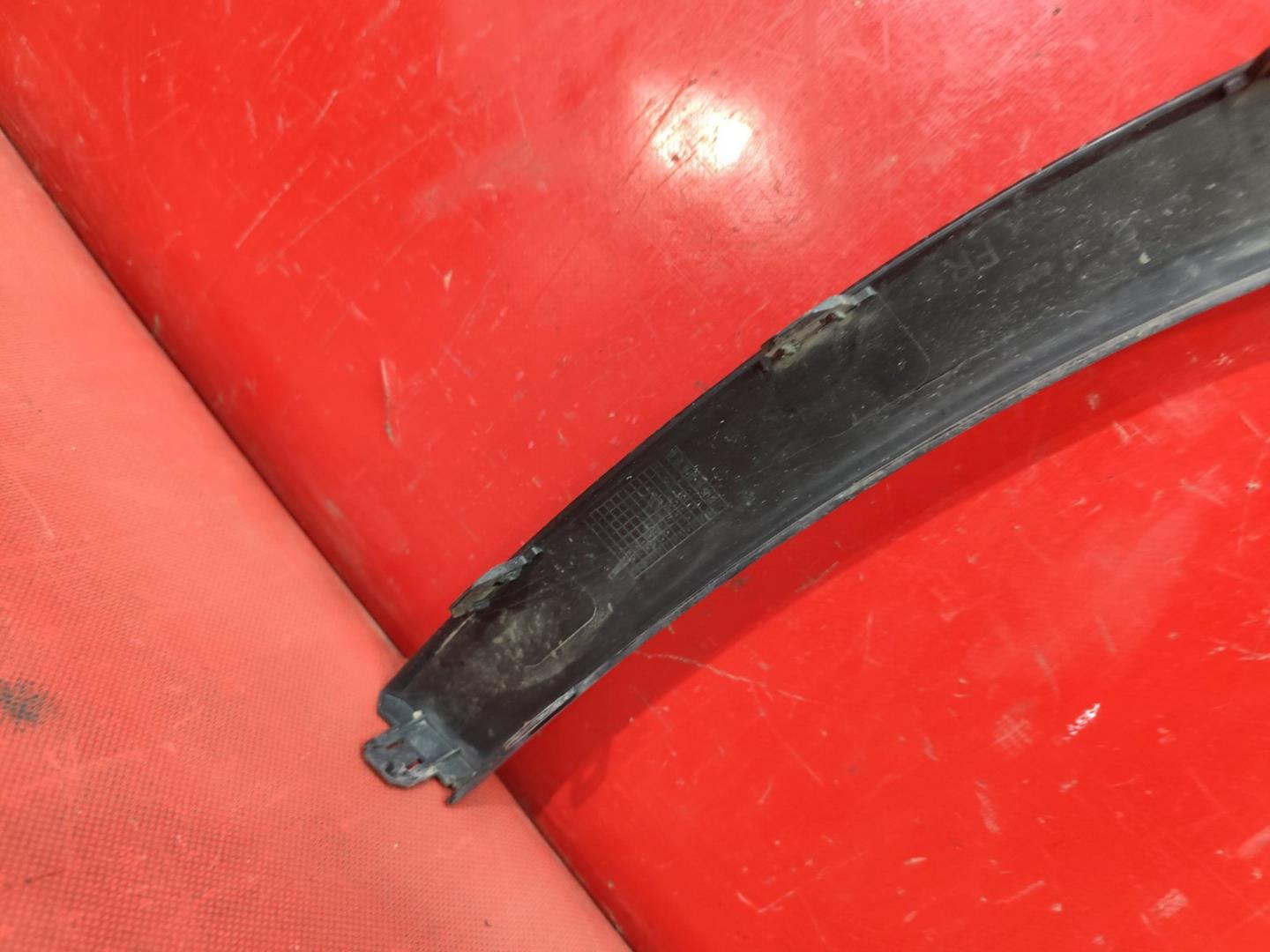 Накладка на крыло