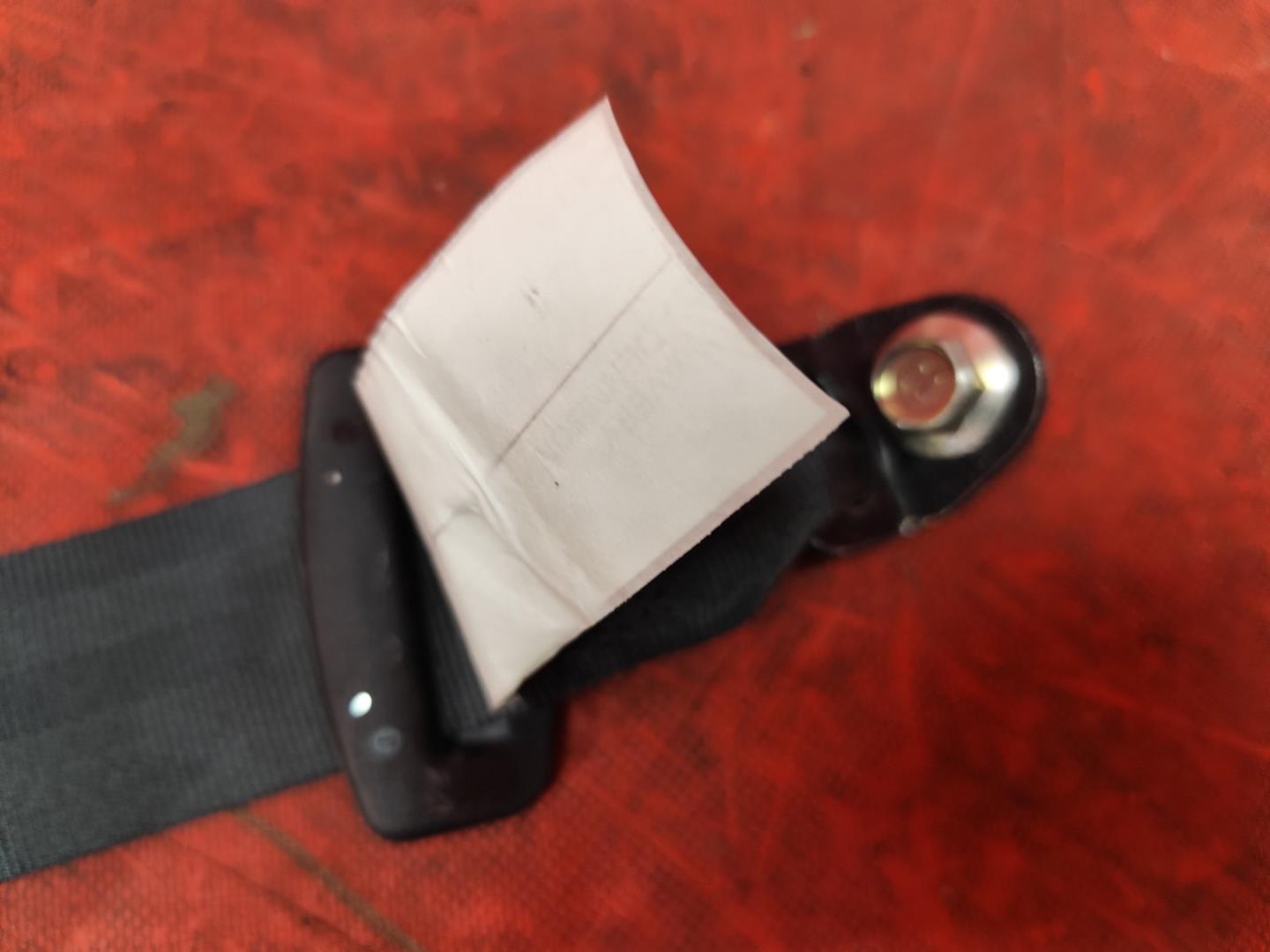 Ремень безопасности