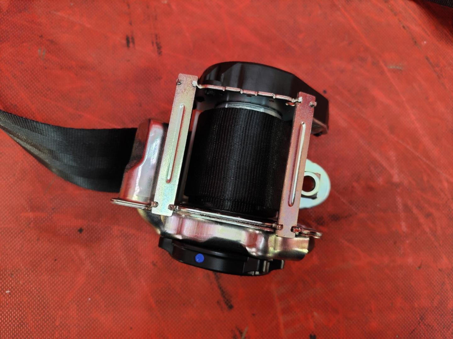 Ремень безопасности