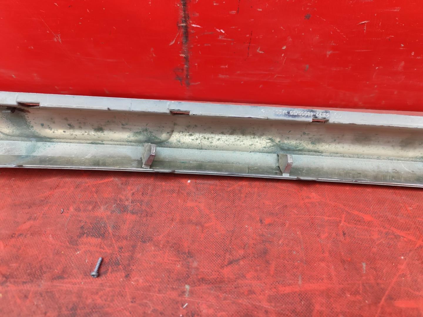 Накладка на решетку радиатора