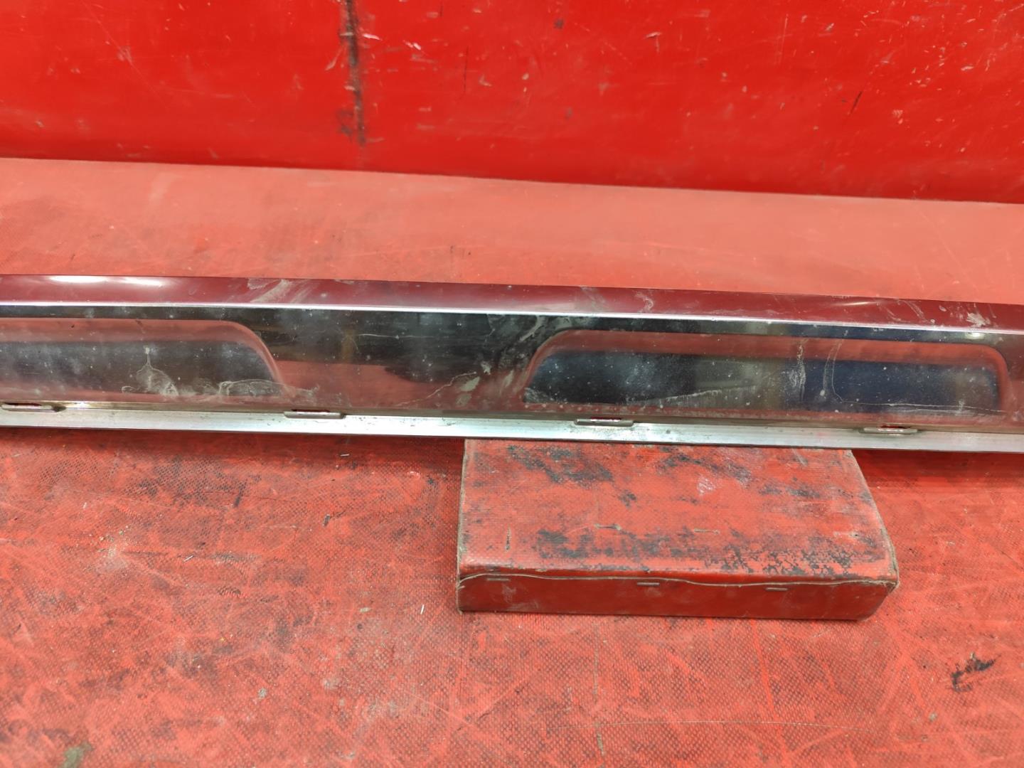 Накладка на решетку радиатора