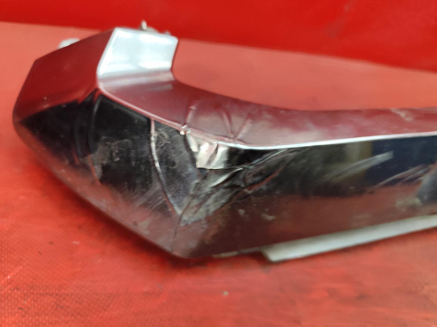 Накладка на решетку радиатора